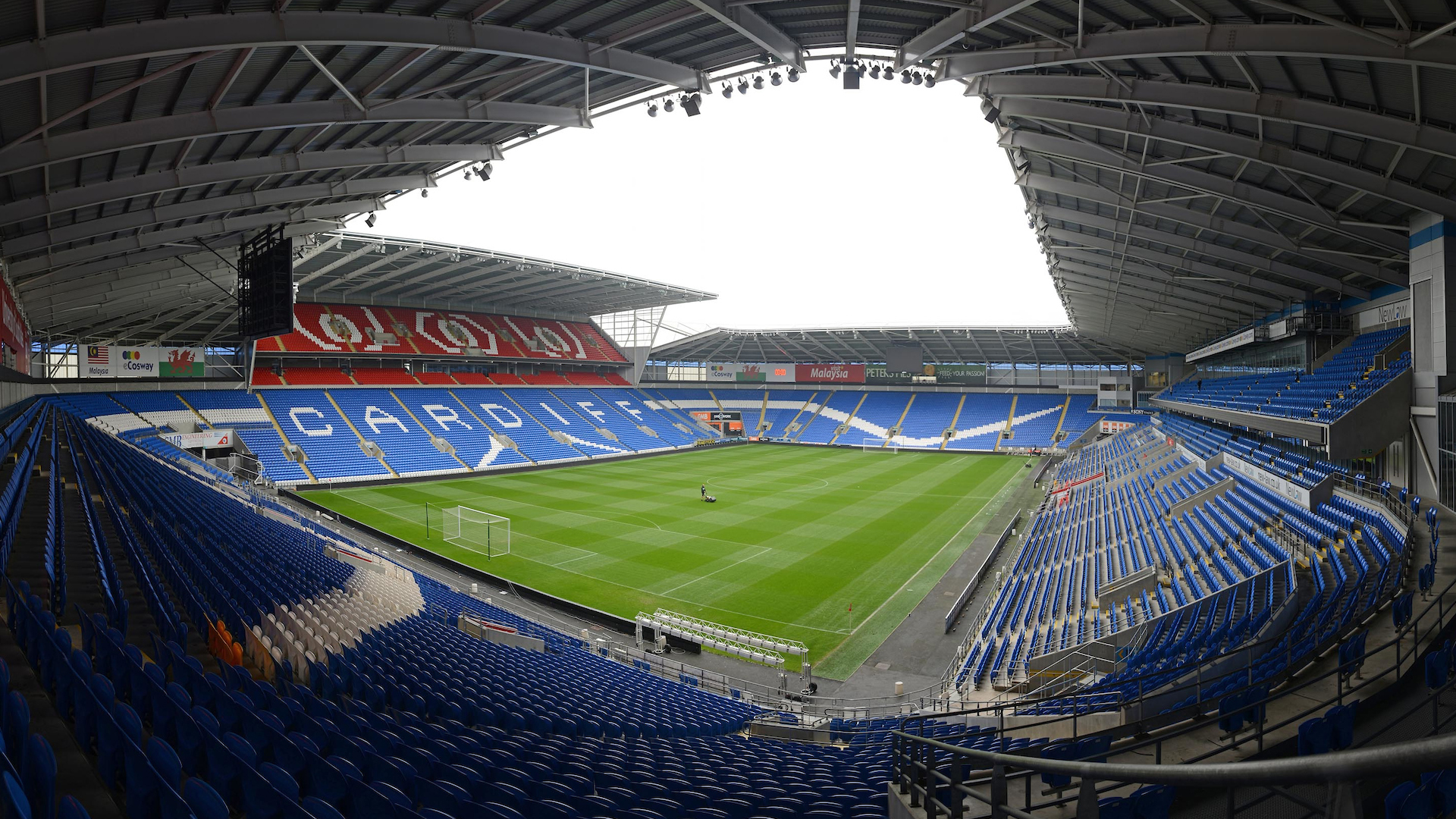 tour of cardiff city stadium