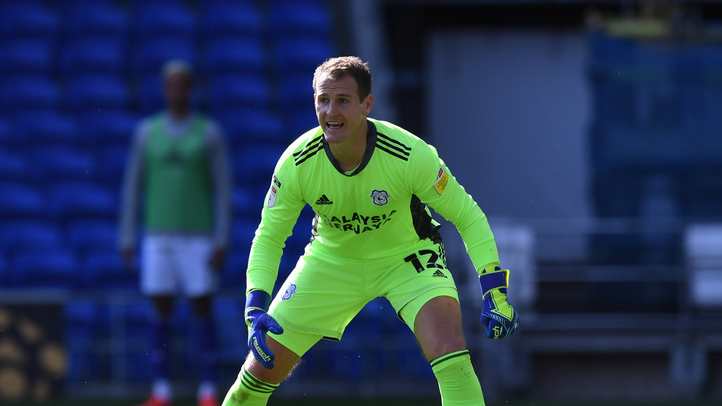 Alex Smithies playing against Sheffield Wednesday.