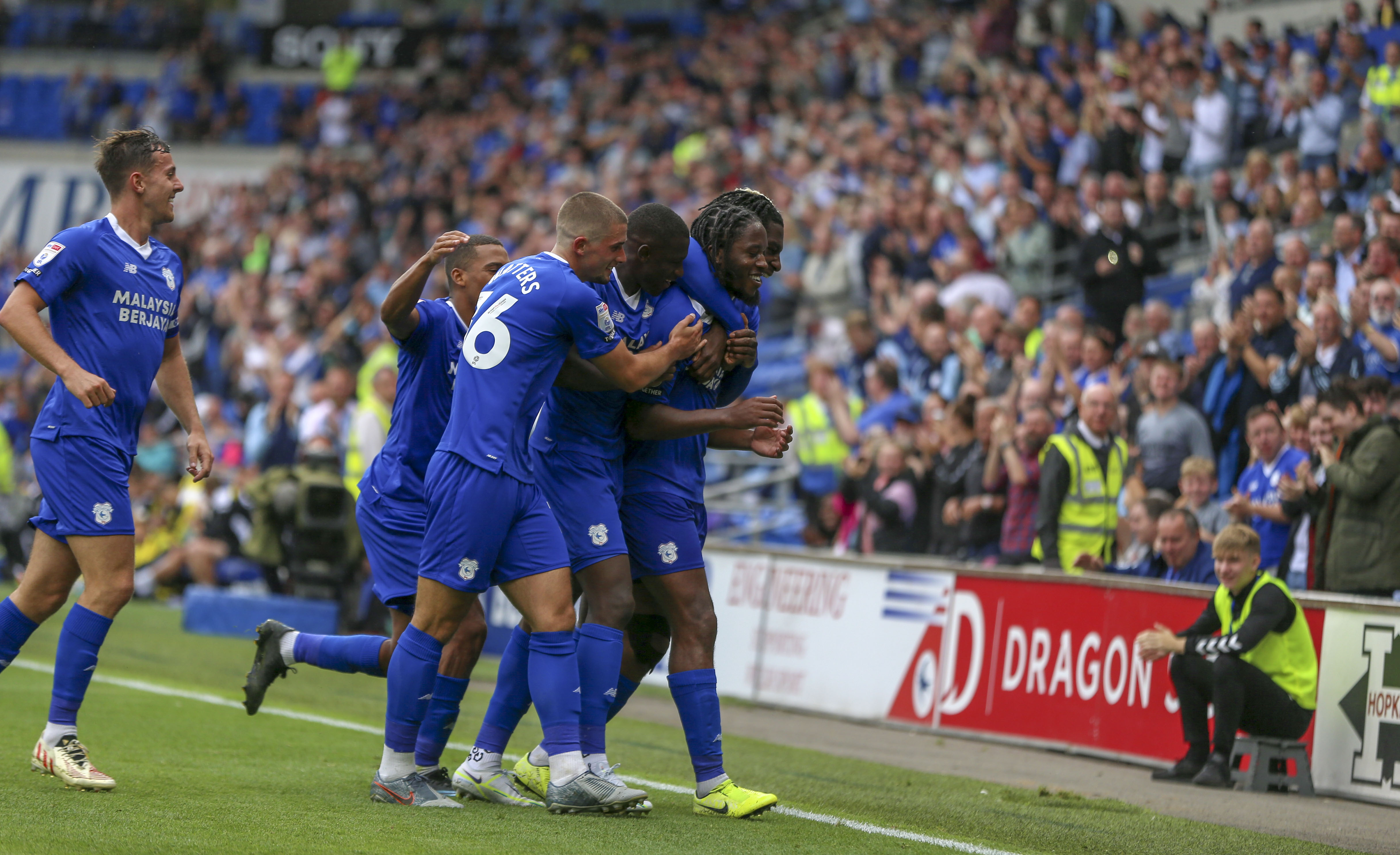 Cardiff City FC. Кардифф Сити состав. FIFA 23 Index Cardiff City. Cardiff City Train.